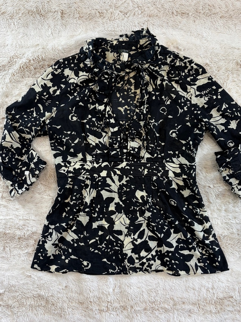 J Crew Black Cream Floral Tie-Neck peplum Blouse ruffle medium 6 100% cotton